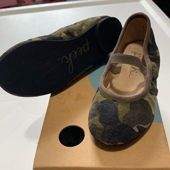 Peek Camp print girls Mary Janes size 8 - Picture 2 of 5